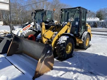 Main image Caterpillar 906M